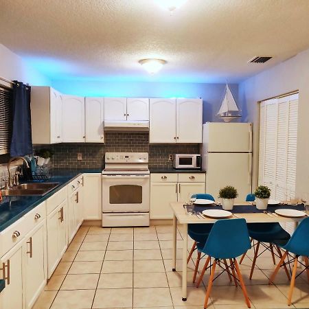 Manatee River Cottage In Historical Oldtown, Sleeps Up To 7 People Palmetto Екстер'єр фото
